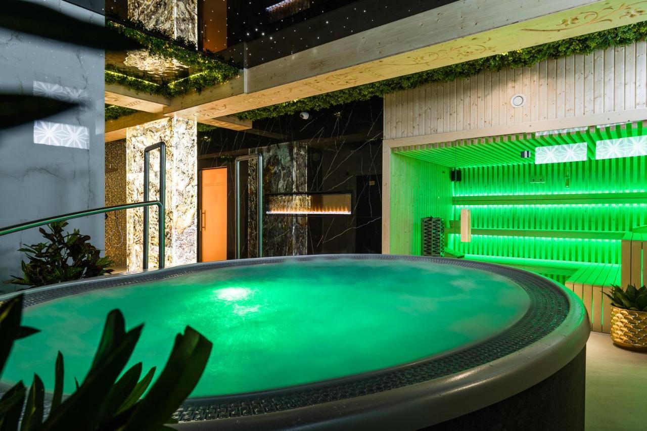 Aparthotel Goralski Resort Spa Bialka Tatrzanska Exteriör bild